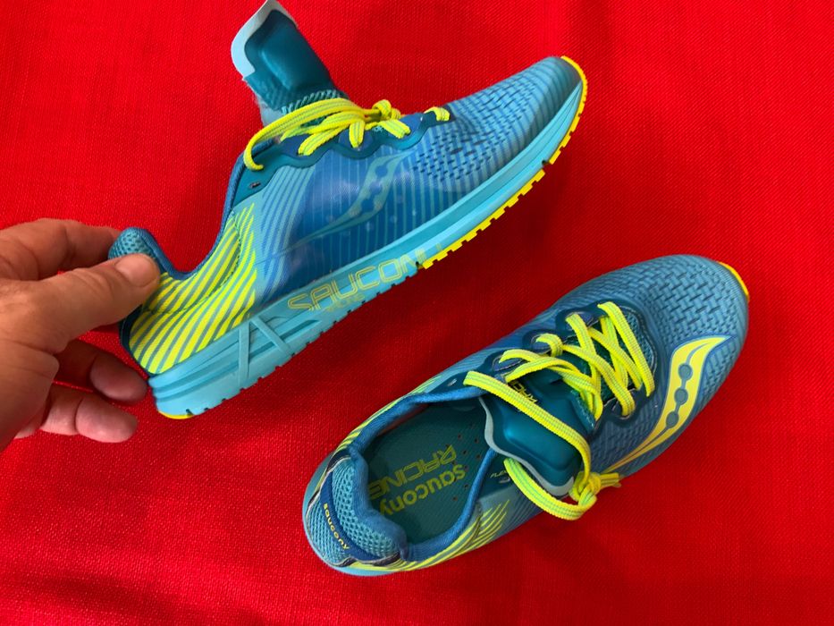 Saucony-оригинални маратонки 38-39 номер