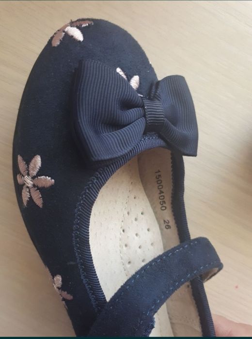 Туфли для девочки 25 размер