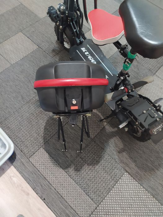 Электросамокат Куго М5