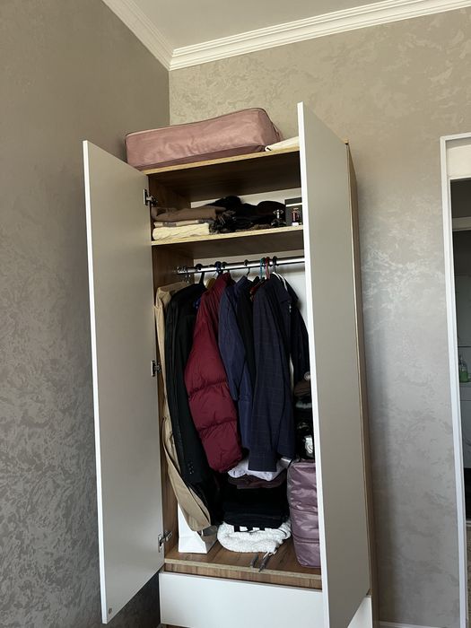 Шкаф продается, в отличном состоянии