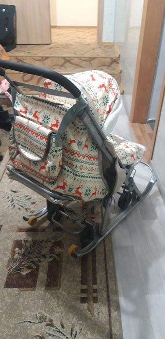 Продам детскую коляску