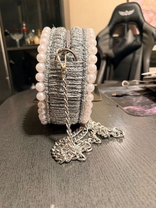 Geanta Seara Ocazie Argintie cu Perle - Handmade Unicat Nouă