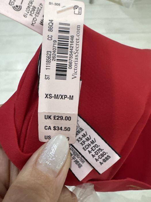 Victoria’s Secret, bustiera noua cu eticheta, fara cusaturi