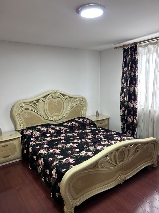 Casa de vanzare + Spatiu comercial