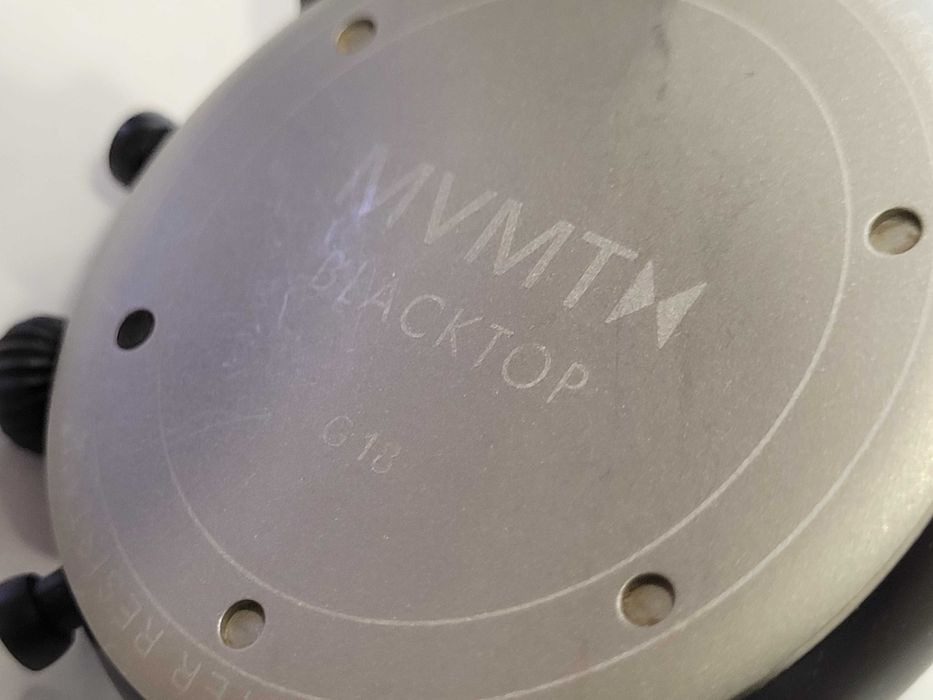 Стилен мъжки часовник MVMT / Черен мат 47 MM