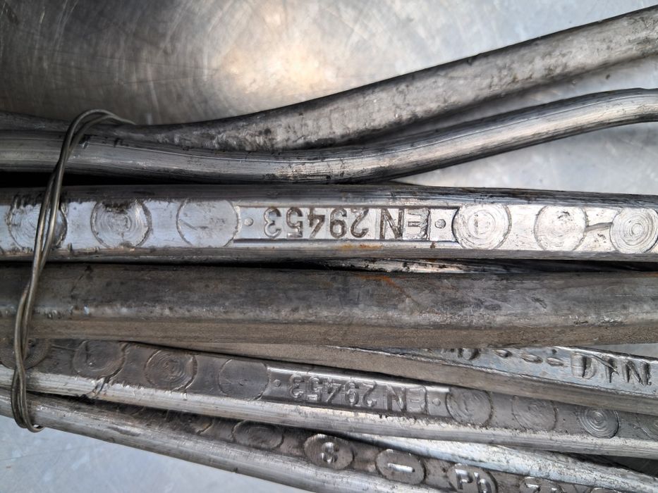 Калаи на пръчки общо 3.450гр