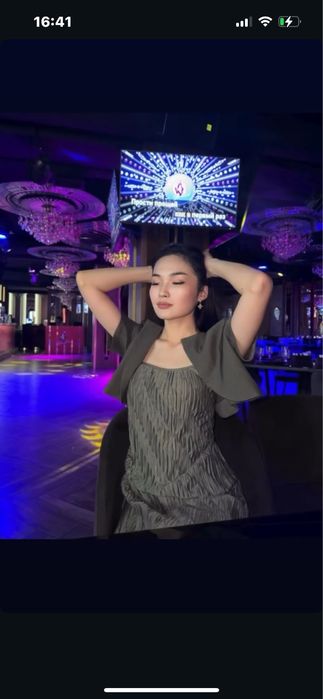 Платье + пиджак, почти новые