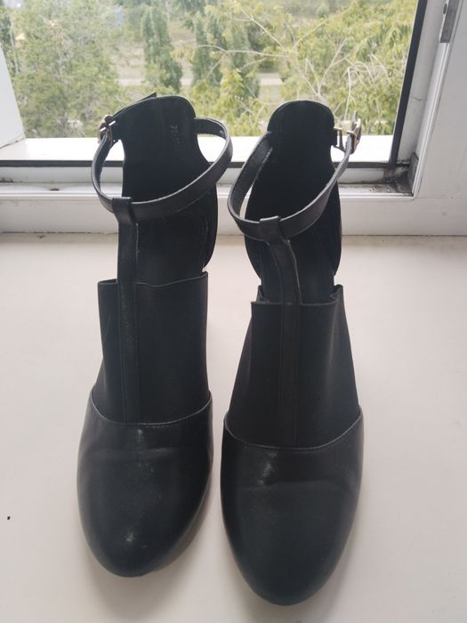 Продам туфли 41 размер