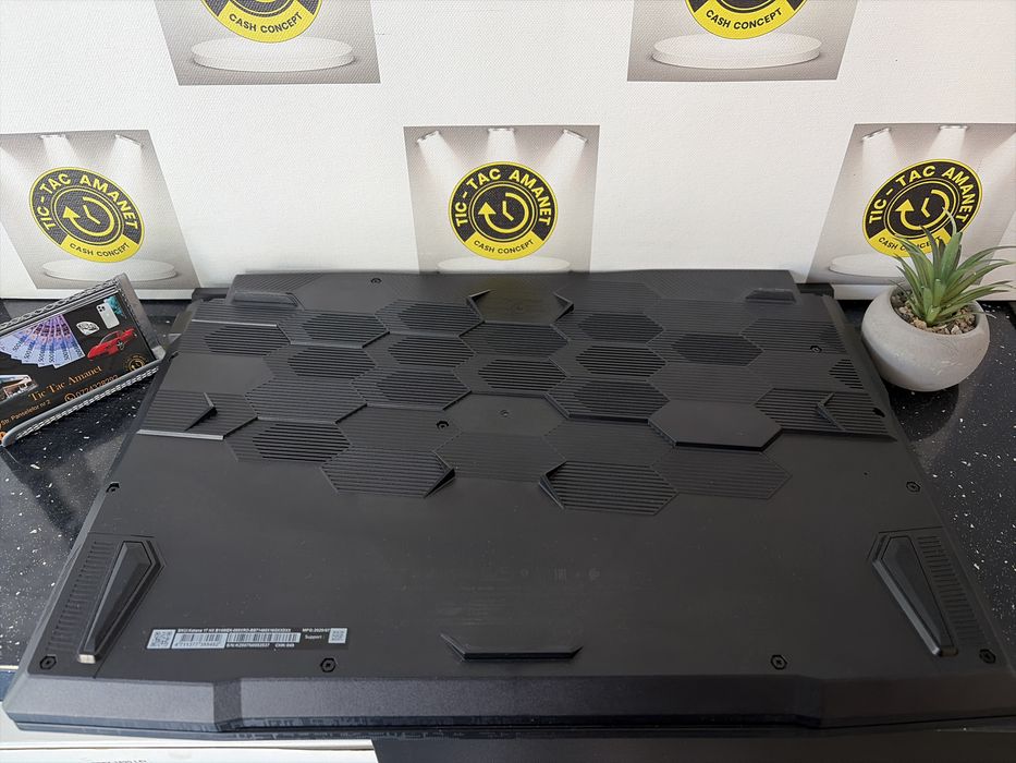 MSI Katana 17 *Tic Tac Amanet*