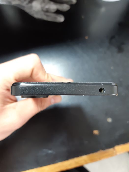 Redmi 13C 8/256 срочно!!!