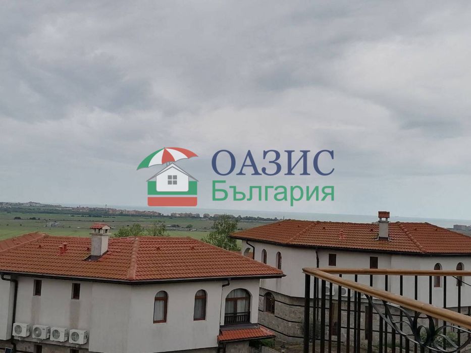 Голям 3-стаен апартамент на 3-ти етаж,Виниярдс Ризорт,Ахелой,България-172,58 кв. м.,