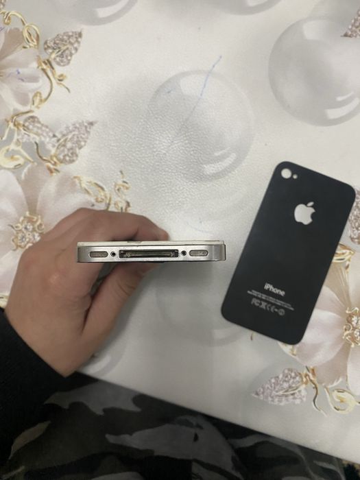 Айфон 4s хароший