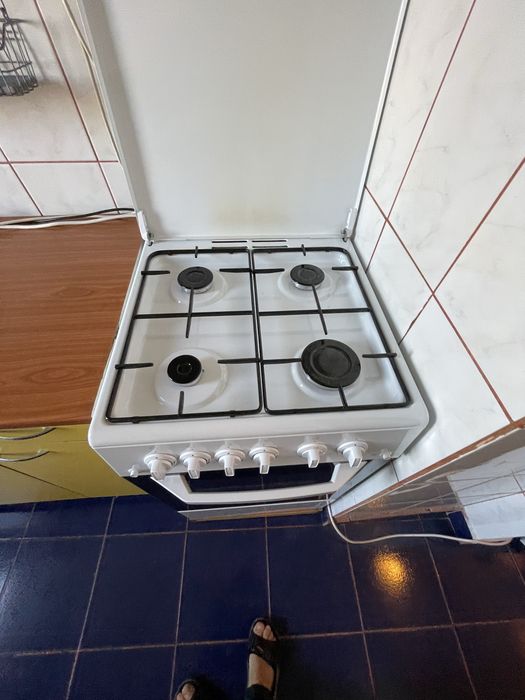 Inchiriez apartament 2 camere  si 2 locuri de parcare in cartierul gheorgheni aproape de iulius mall si FSEGA