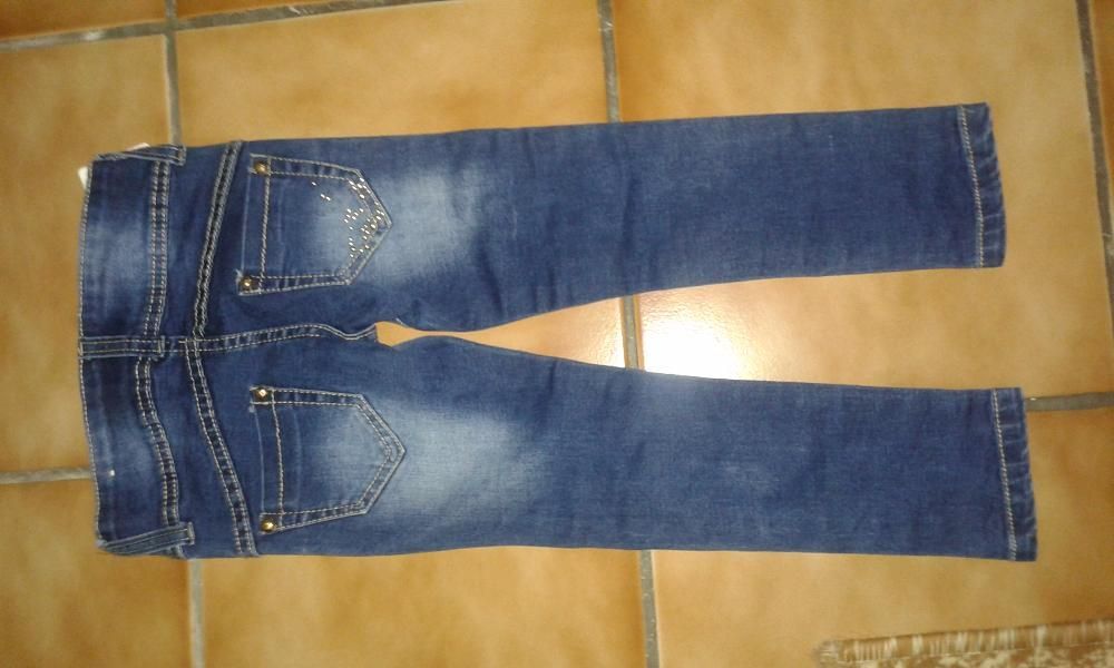 Ново детски дънки