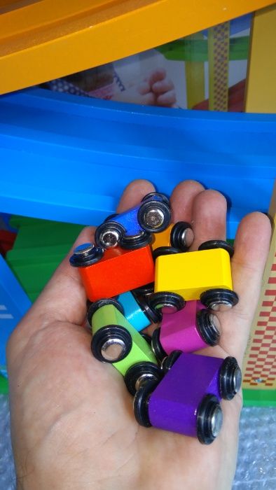 XXL дървена двойна писта с 5 нива + 8бр. колички НОВО!