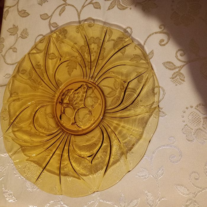 Стъклено плато Цветно плато