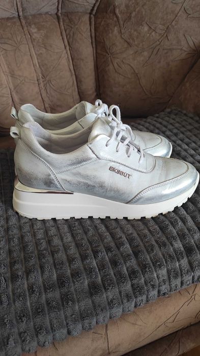 Дамски маркови маратонки   Eksbut