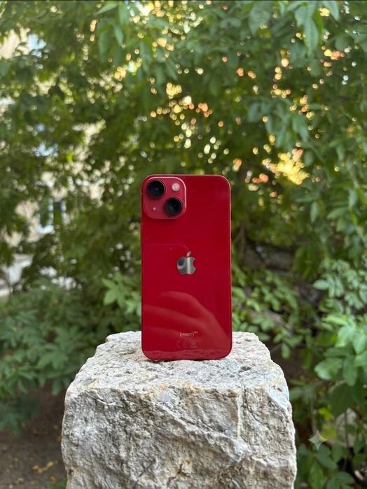 iPhone 13 mini Product Red