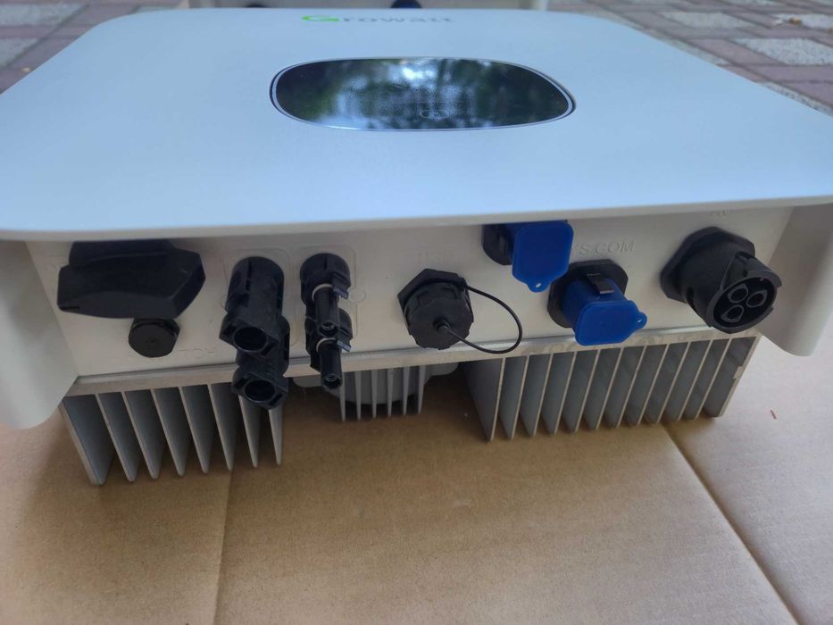 Invertor solar Growatt MIN 6000TL-XE 6kW on-grid – 2 bucăți, preț negociabil