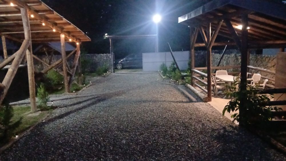 închiriez cabană într-o zonă superbă în rezervația muntele verde deasupra stațiunii slanic prahova
