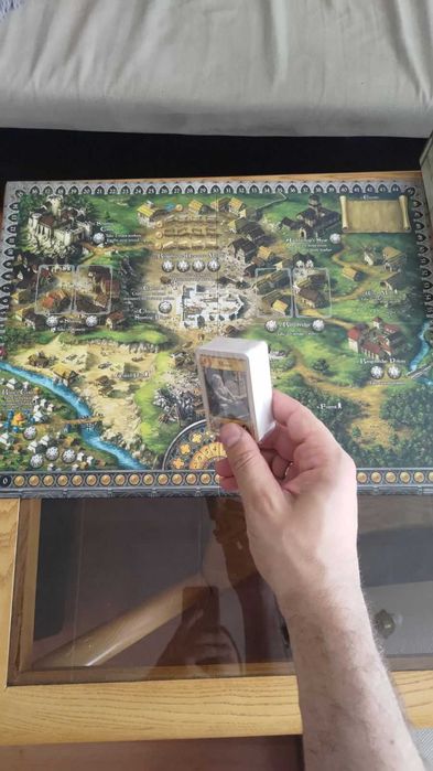 Настолна игра Pillars of the earth НОВА