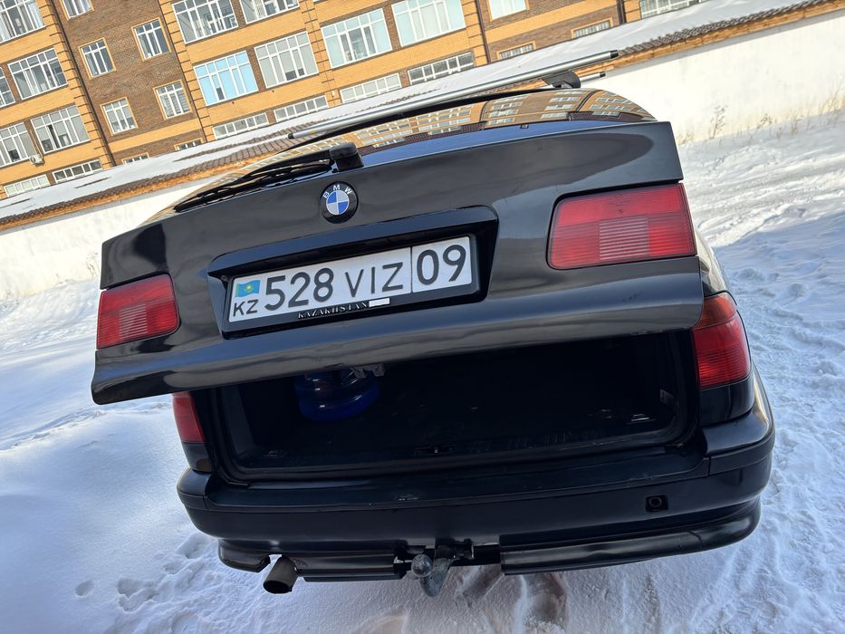 Bmw 528 touring 1997 года