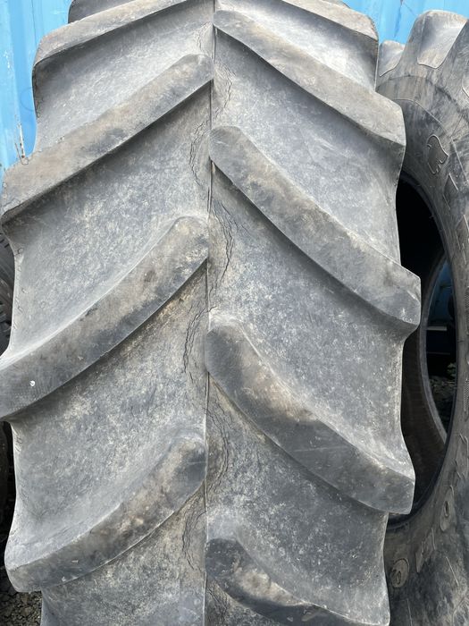 Шины на трактор John Deere 580/70/R38