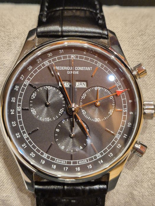 Frederique Constant Classics Quartz Chronograph Triple Calendar