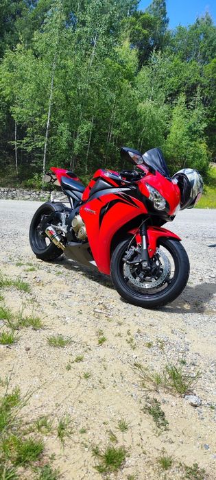 Honda cbr 1000rr