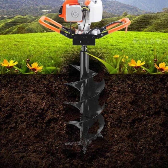 Бензинов свредел с мощен 68cc двигател