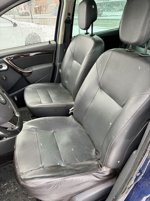 Dacia Duster 1.6i 4x4 E5 Clima (recent adus)