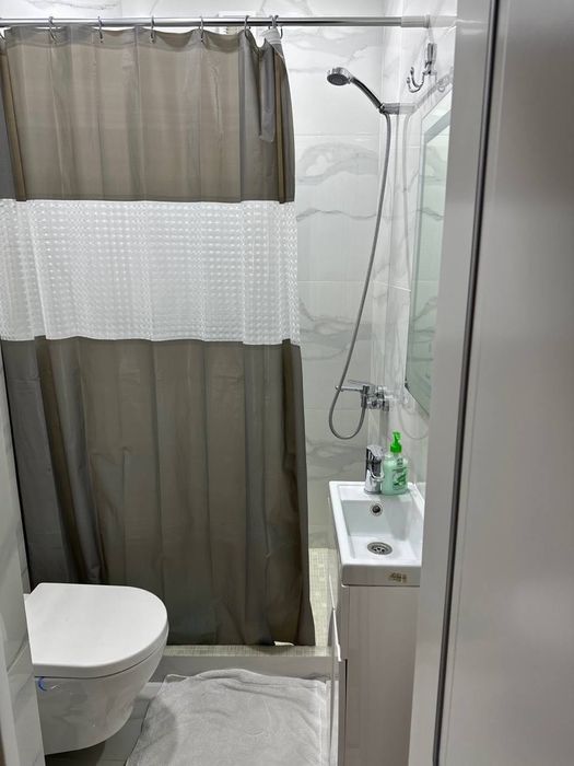 Продам люкс квартиру 120м2 (Вокзал, Узгазойл) в бизнес ЖК.