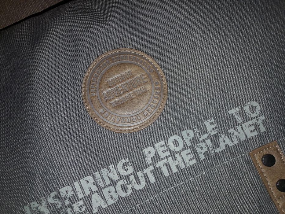 Geanta laptop Național Geografic nouă