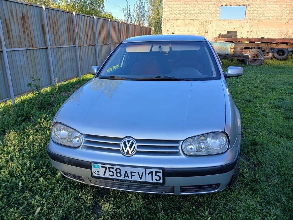Продам а/м  Фольксваген Гольф-4