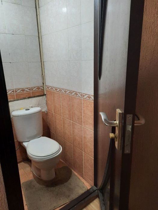 Сдается квартира на Чиланзаре 16квартале 1комнатная для всех.метро350д