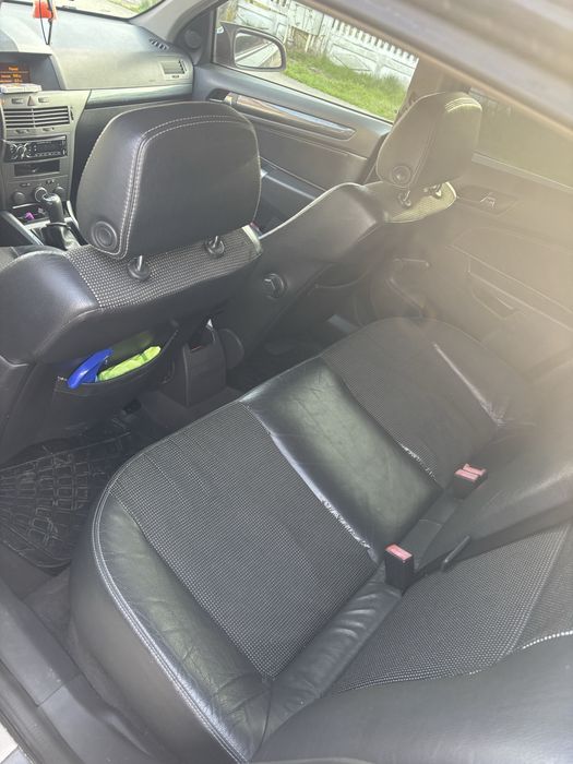 Opel Astra H 1.7