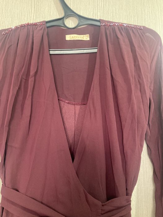 Продам красивое платье