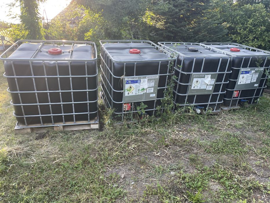 IBC negru 1000 L - 350 RON/buc