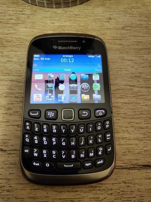 BlackBerry 9320 , 3G , Black