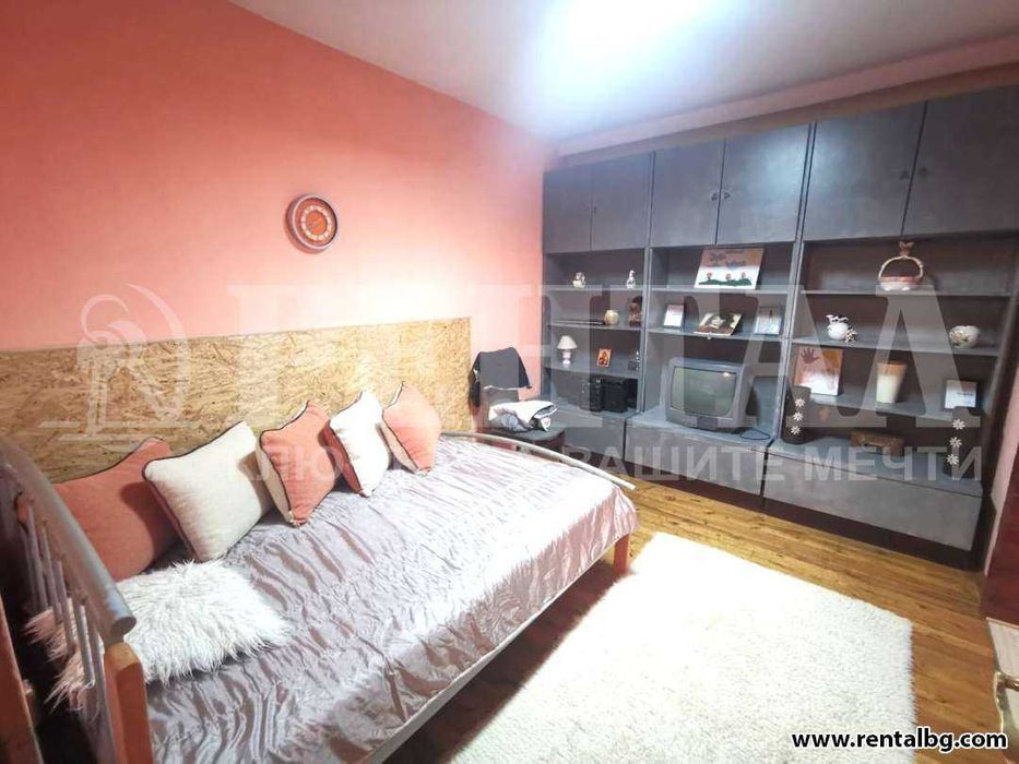 Продава се Къща в с. Марково, Област Пловдив - 350 кв.м за 843 €/кв.м - Снимка #6