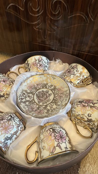 Сундук с посудами