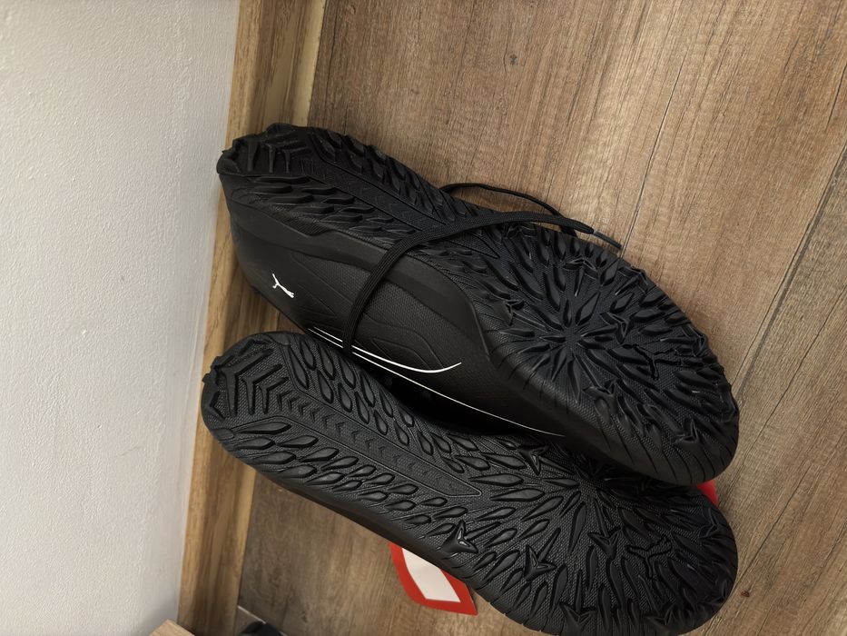 Мъжки футболни обувки PUMA