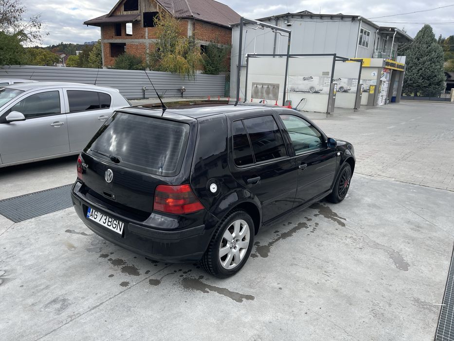 Vand /Schimb Golf 4 Benzina