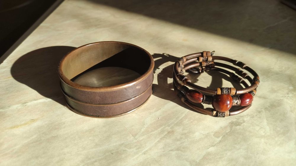 2 медни дамски гривни