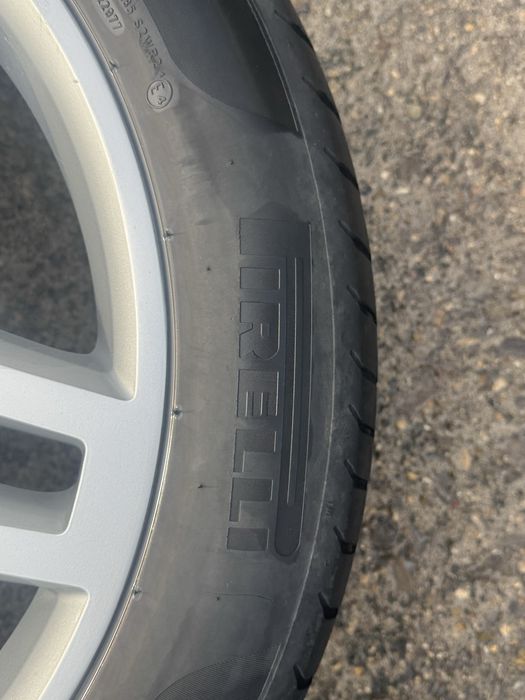 Pirelli pzero 295/40/21 4бр DOT 22г. 5мм грайфер, летни