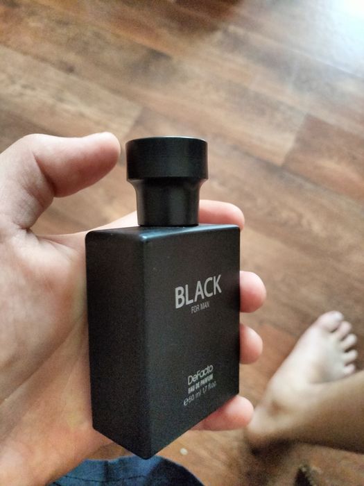 Продаётся парфюм Black for men