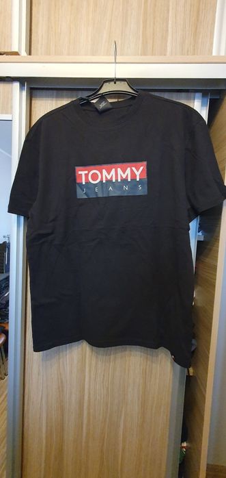 Vand tricou Tommy Hilfiger