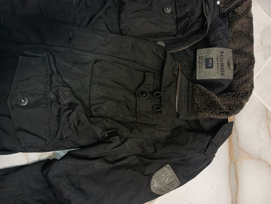 Hallinger яке XL - 9 €