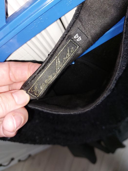 Продам нарядные платья на девушку