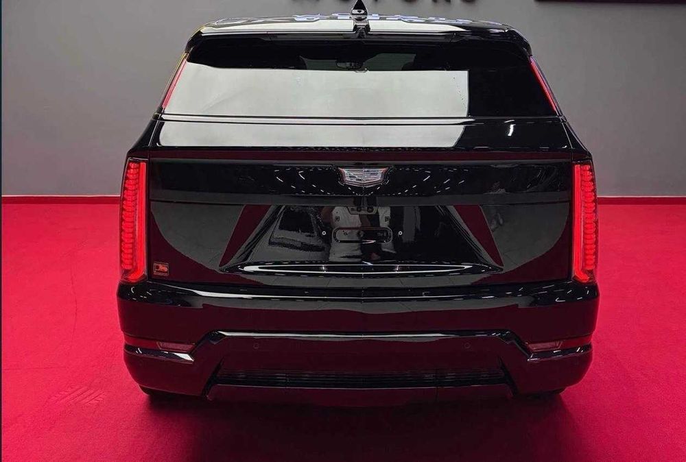 Cadillac Escalade Sport iq ev